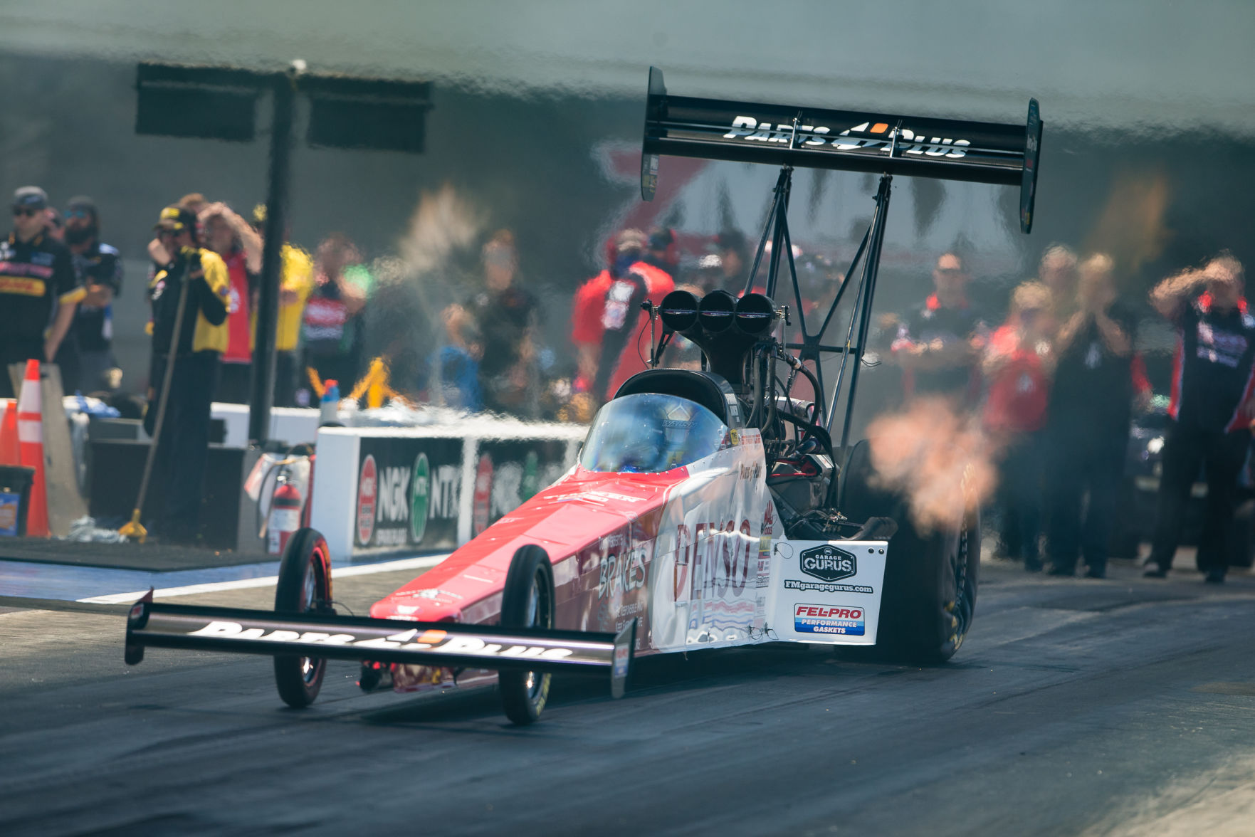 Sunday final eliminations of the NGK Spark Plugs NHRA 4-Wide Nationals